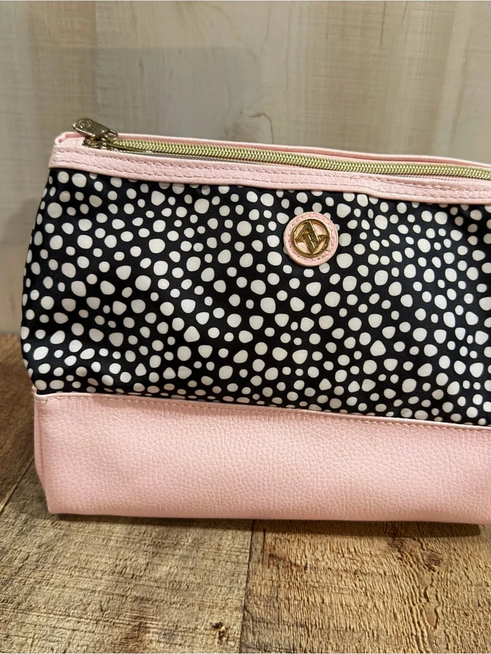 Bundle: Jewelry Tree & Pink & Black Polka Dot Cosmetic Bag